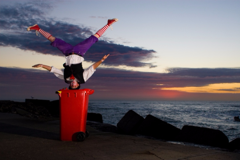JONO Sunset show off